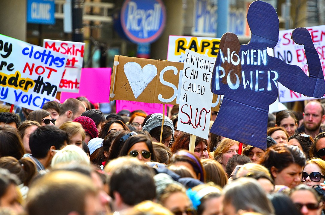 Le Corps féminin sur le Front  (3/3)